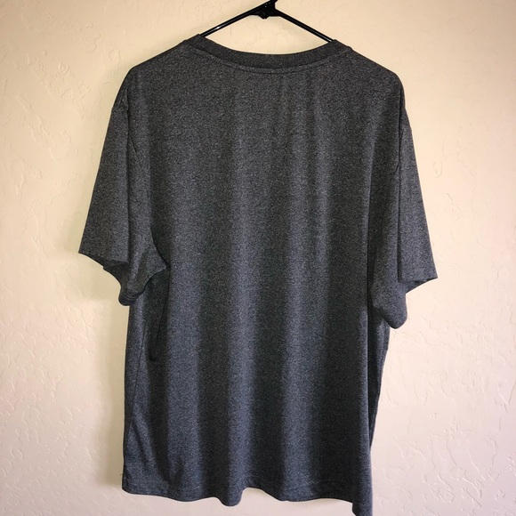 XL Gray Reebok Workout Tee - Picture 2 of 3